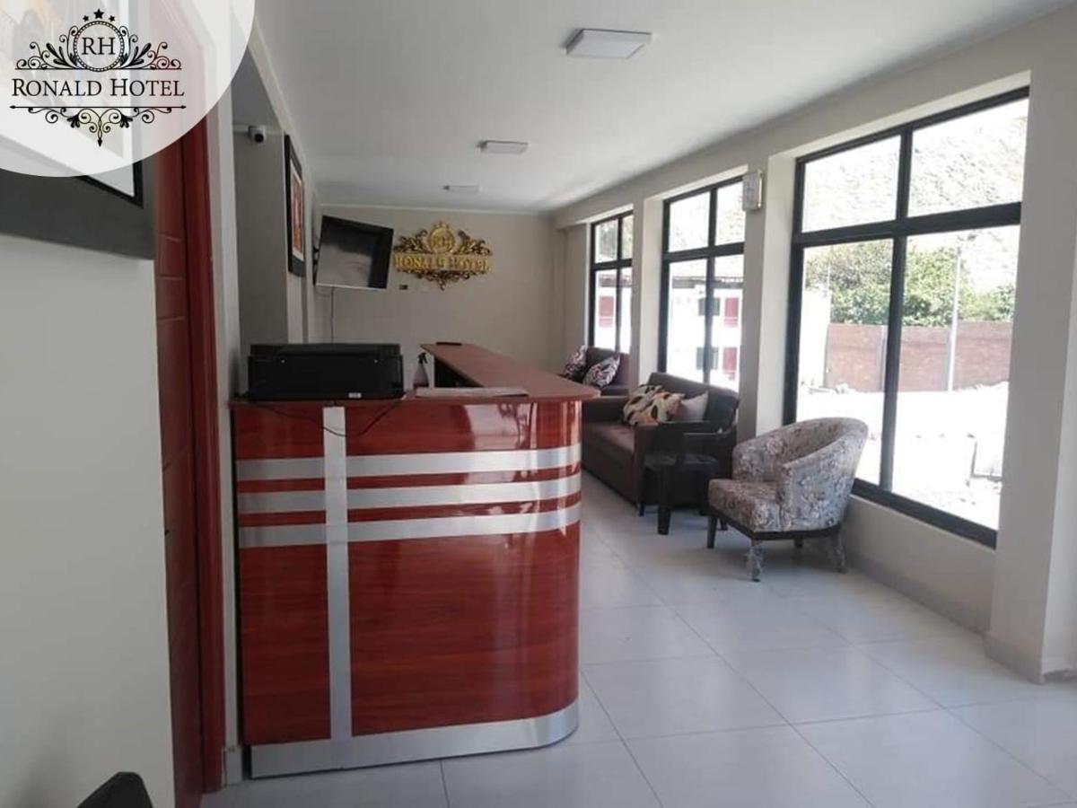 Ronald Hotel Churin Bagian luar foto