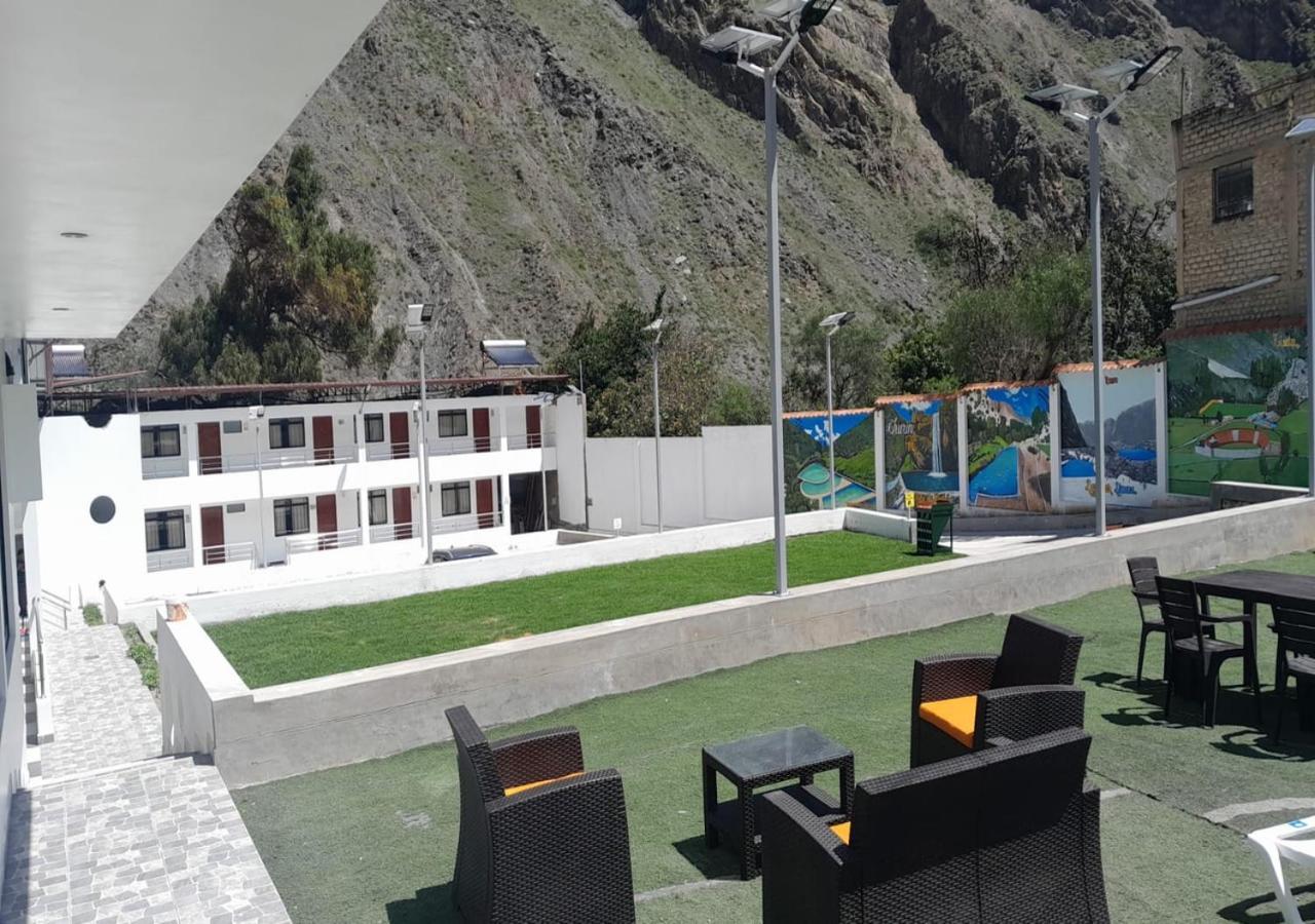 Ronald Hotel Churin Bagian luar foto